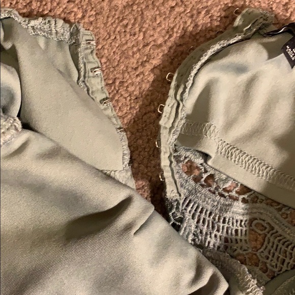 Lace Kendall and Kylie corset fastened crop top - Picture 6 of 6